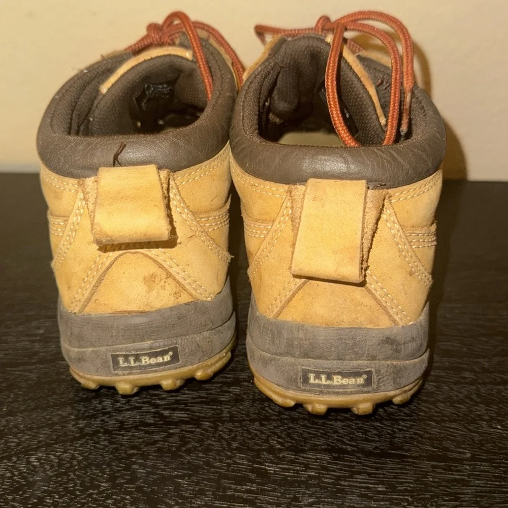 L.L. Bean Women’s Bean‎ Boots Size 9